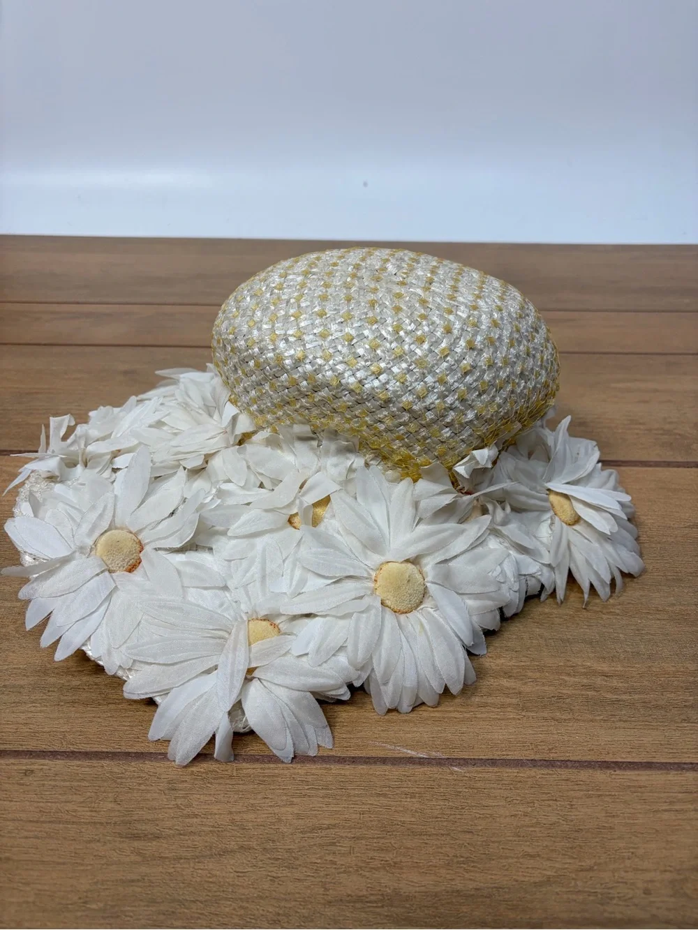 Vintage Sonni California Daisy Floral Brimmed Hat 60s